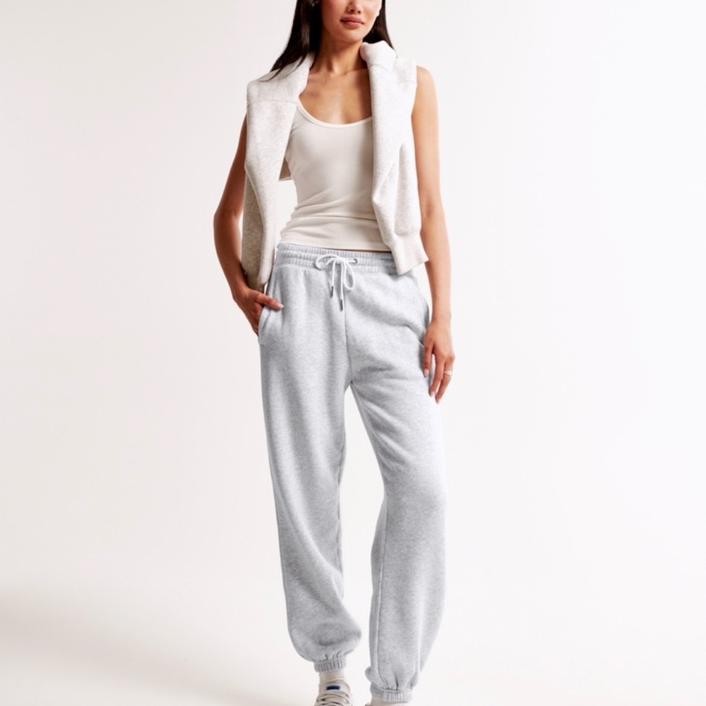 Abercrombie & Fitch Sunday Sweatpants